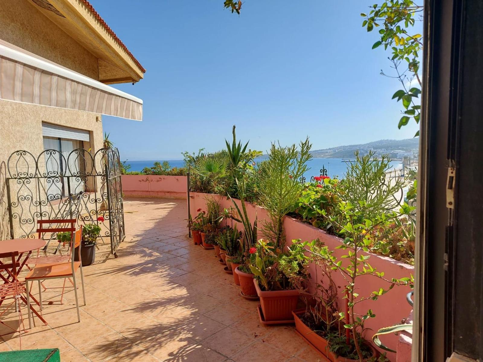Appartement Bord De Mer Et Piscine En Option Танжер Экстерьер фото